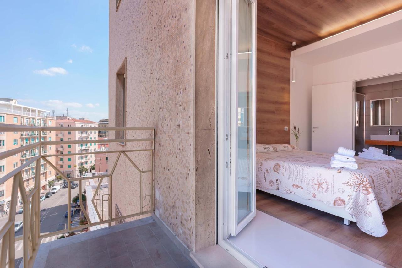 Lumiere Rooms - Eja Sardinia カリアリ エクステリア 写真