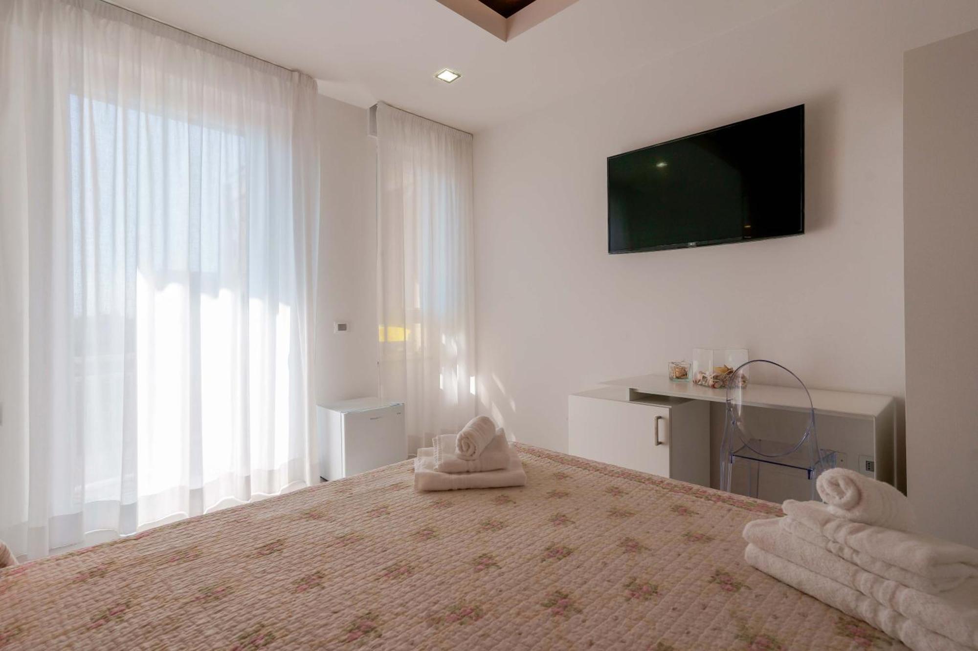 Lumiere Rooms - Eja Sardinia カリアリ エクステリア 写真